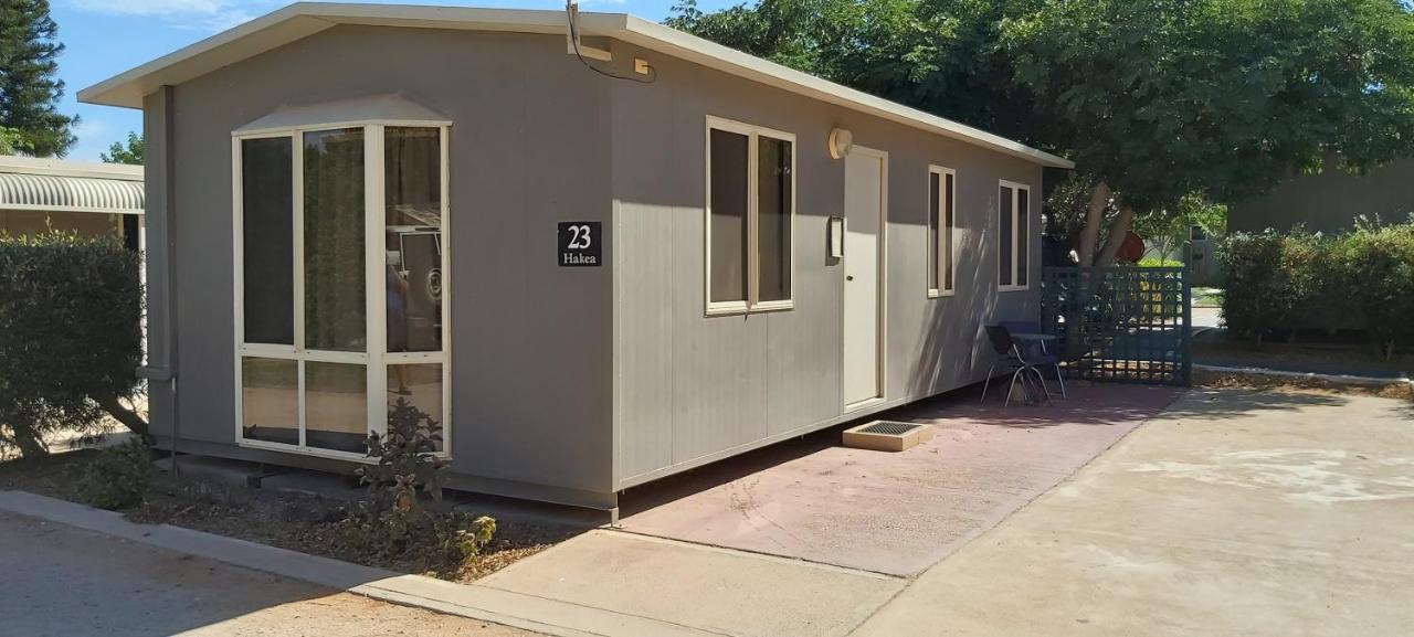 Capricorn Holiday Park Carnarvon Exterior foto