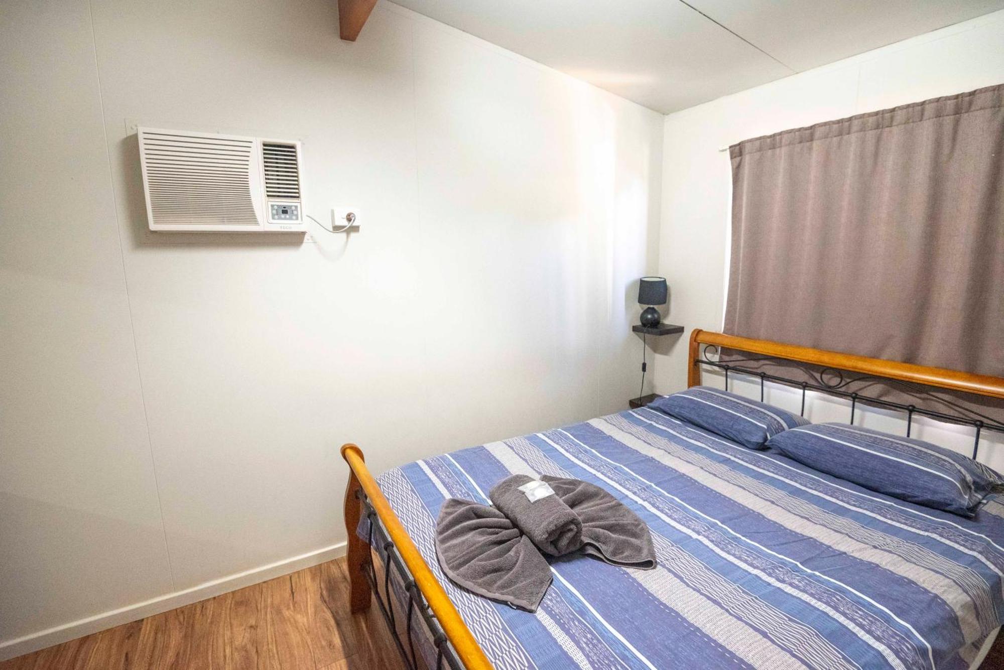 Capricorn Holiday Park Carnarvon Exterior foto